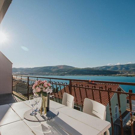 Blaise Lägenhet Trogir Exteriör bild
