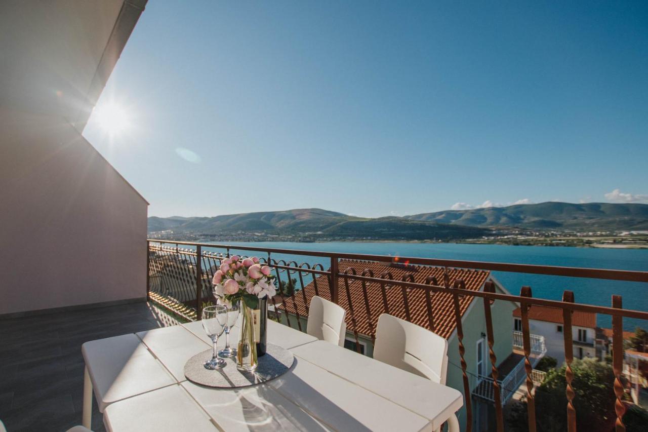 Blaise Lägenhet Trogir Exteriör bild